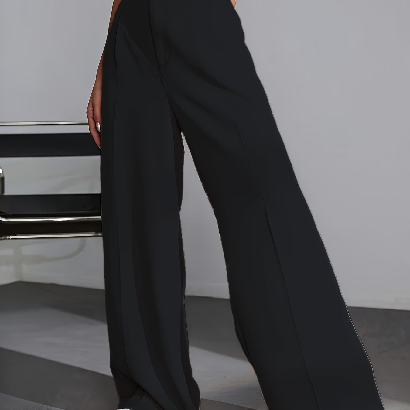 Pantaloni da Lavoro da Donna a Vita Alta e Gamba Larga - Fronte Pieghettato