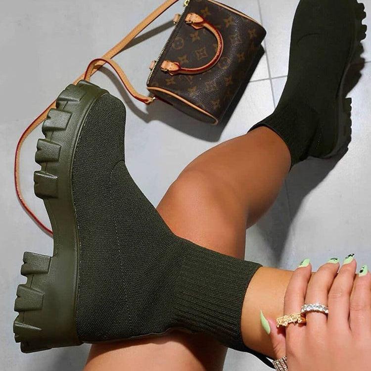 Stivali alla Caviglia con Plateau da Donna - Vestibilità Comoda ed Elastica