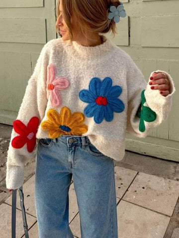 Maglione da Donna Bianco di Tendenza - Oversize con Fiori 3D