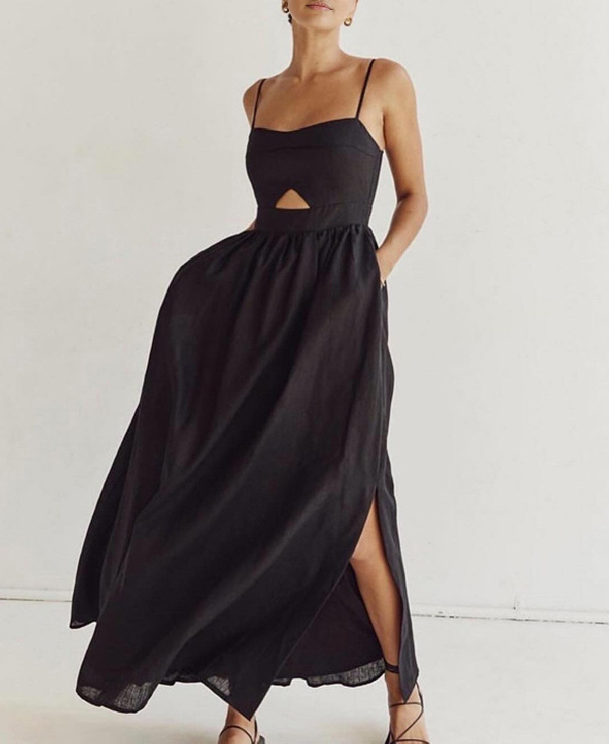 Abito Lungo Donna Nero Senza Maniche con Tasche e Cutout - Casual Estivo