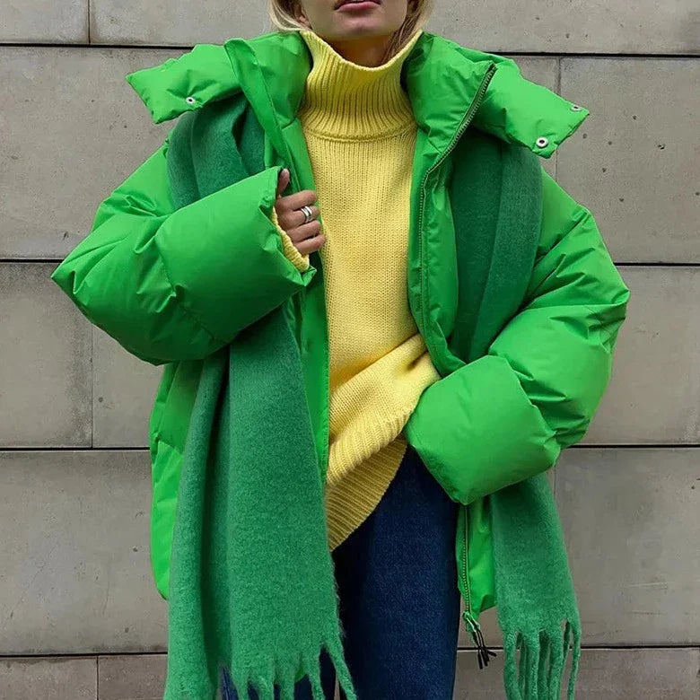 Giubbotto Piumino da Donna - Con Cappuccio e Vestibilità Oversize