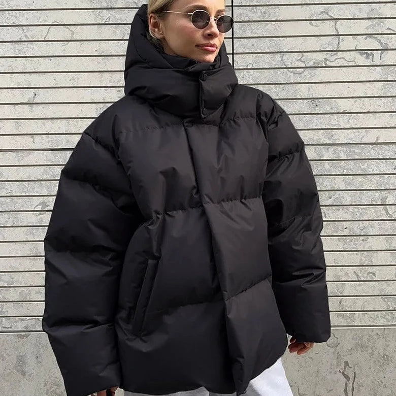 Giubbotto Piumino da Donna - Con Cappuccio e Vestibilità Oversize