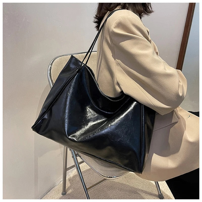 Tote Bag in Pelle Retro da Donna - Elegante e Spaziosa per Tutti i Giorni
