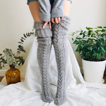 Polainas para mujer - Longitud por encima de la rodilla y diseño de tejido entrelazado