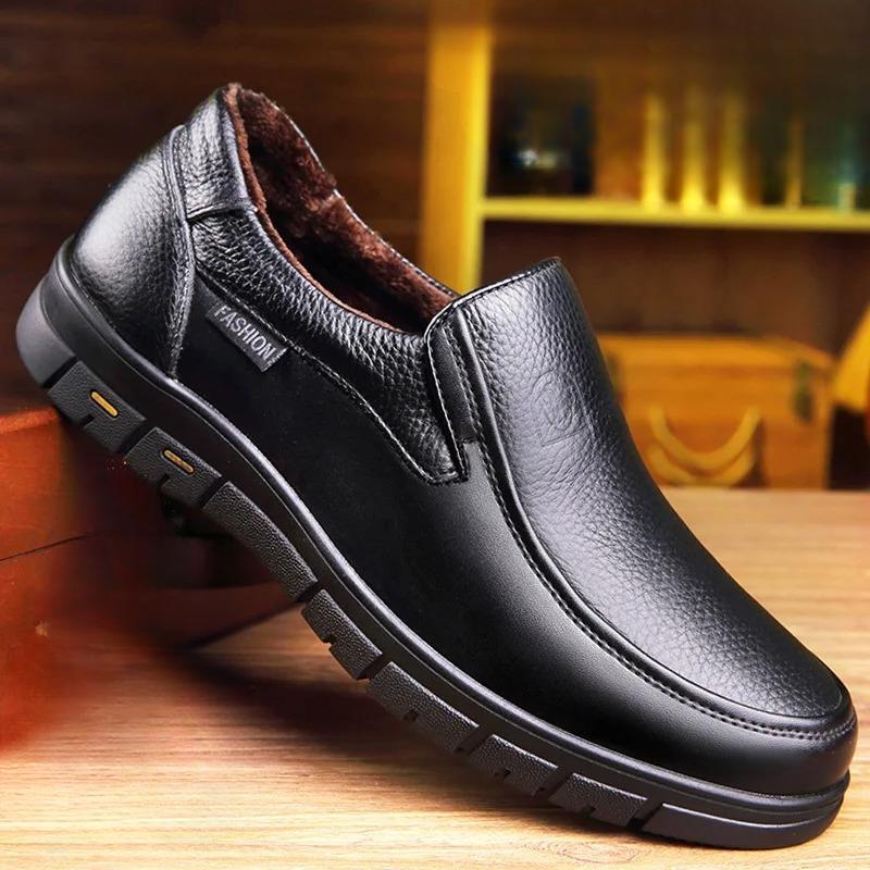Scarpe Slip-On da Uomo - Design Mocassino e Suola Esterna Testurizzata